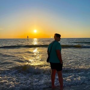 Meet your Posher, Carson